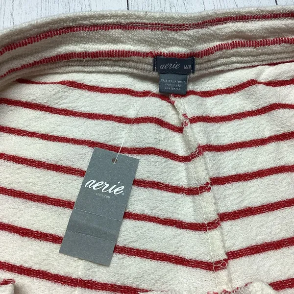 NWT aerie Red and Ivory Striped Shorts Size Medium - Image 3