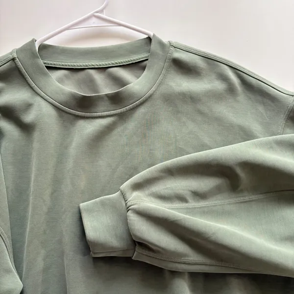 Lululemon Perfectly Oversized Crop Crewneck Women Size 10 Sage Green‎ Pullover - Image 3