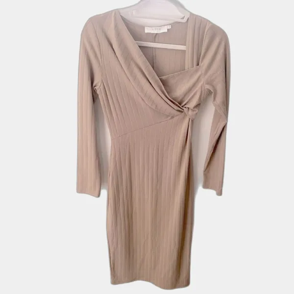 ASTR the Label Ribbed Bodycon Midi Dress M Twist Front Long Sleeve Minimalist - Image 2