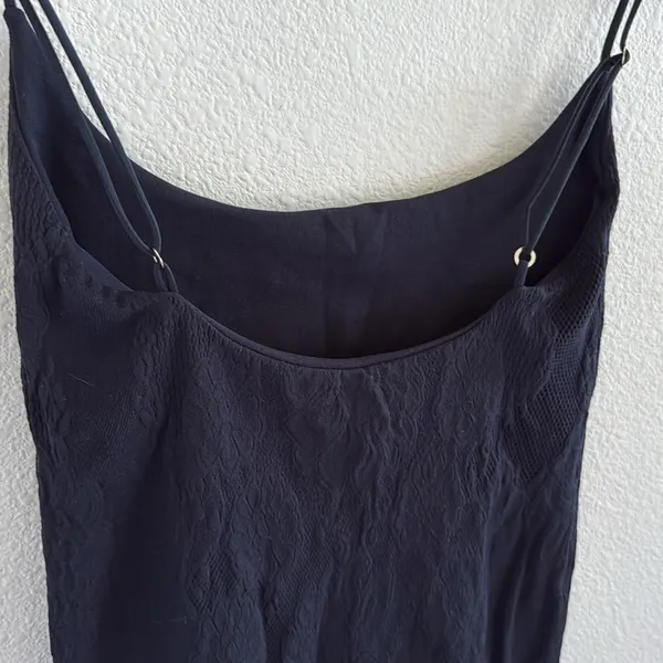 Free People Intimately Navy Stretch Scoop Camisole Top Laser Cut M/L - Image 5