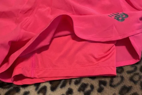 NEW BALANCE Shorts 2 in 1 Running Walking Yoga 3” Shorts Women’s Size S GUC - Image 3