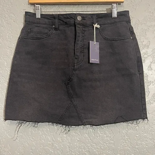 Indigo Rising Denim Skirt Gray Size M - Image 2