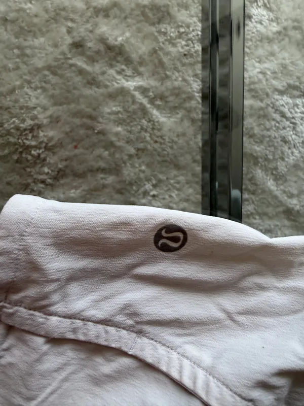 Lululemon Speed Up Shorts - Image 3