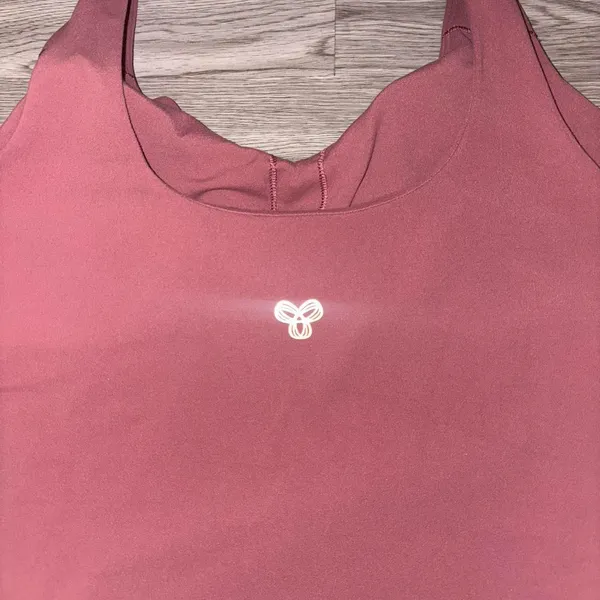 Aritzia Golden Butter Dark Pink Mauve Workout Tank - Image 4