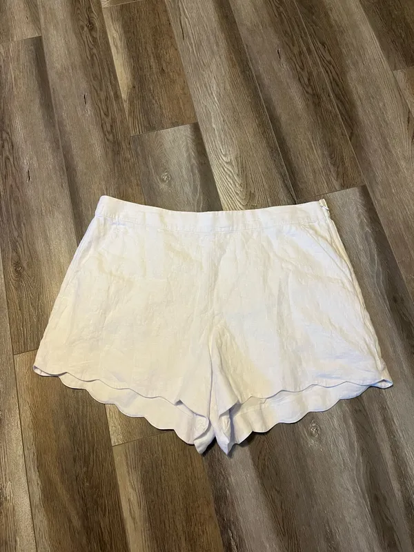 NWT Abercrombie & Fitch Linen Scallop Hem Shorts - Image 2