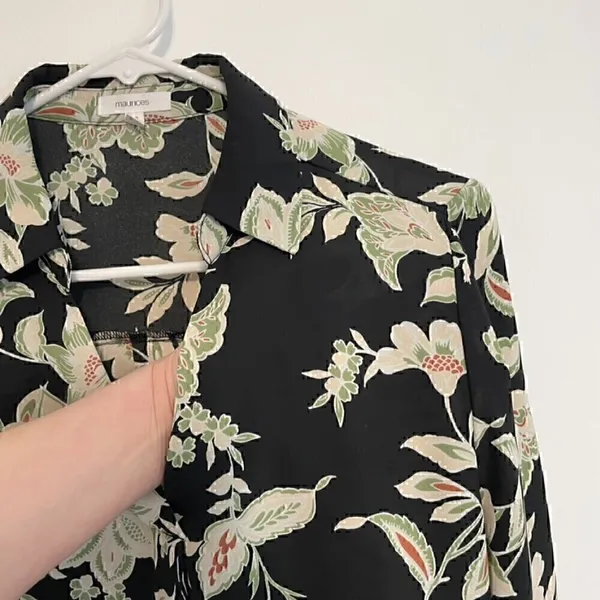 MAURICES Atwood Pleated Floral Blouse Black Cream Beige Long Sleeve Work Office - Image 5