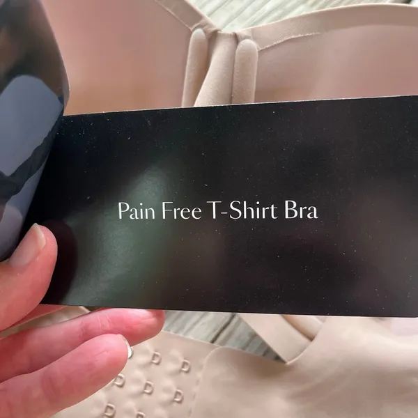 EBY Pain Free T-Shirt Bra Nude Size 36DD. NEW! - Image 6