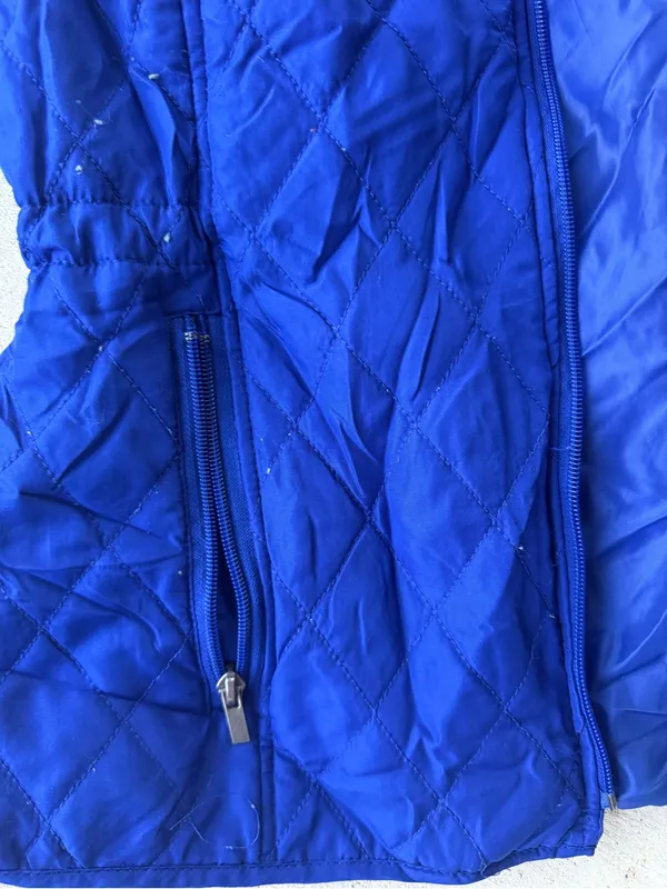 Relativity Women’s Quilted Puffer‎ Vest Blue Full Zip Lightweight Size Medium - Image 3