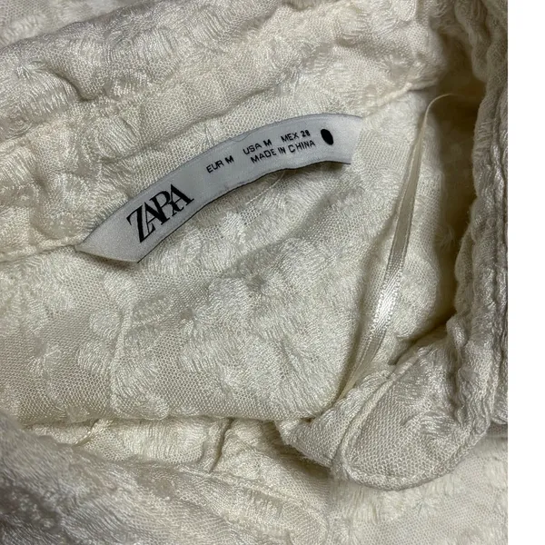 Zara ZW Limited Collection Embroidered Cream Shirt size Medium - Image 4