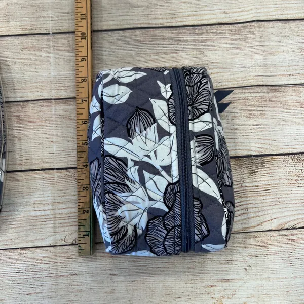 Vera Bradley Imperial Leaves Clear Travel Tote and Quilted Cosmetic Bag Set Gray - Image 8