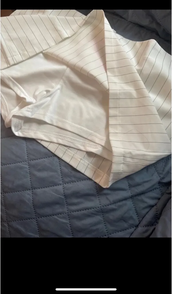 Edikted Maeve Pinstripe Mini Skort size M new with tags - Image 3