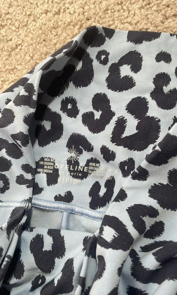 Aerie Blue Cheetah Leggings - Image 3