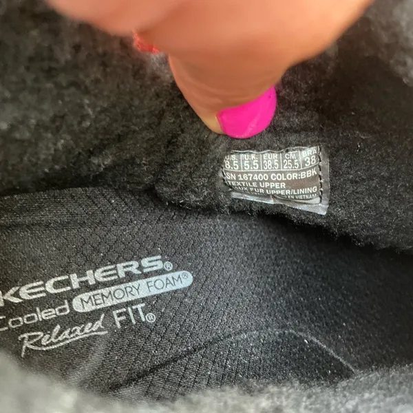Skechers slip ons 🌟🌟🌟 - Image 6