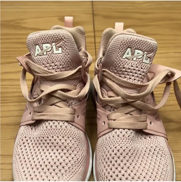 APL TechLoom Ascend Pink Knit Sneakers Size 6.5 - Image 6