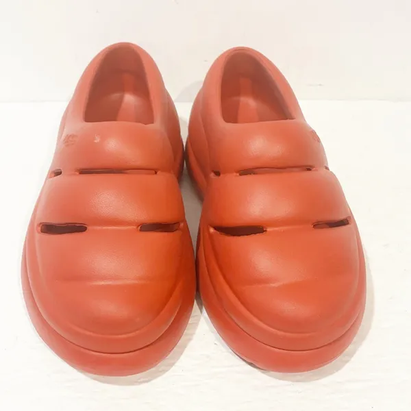 UGG Women's Size 7‎ Sport Yeah Clog Samba Red Platform - Image 2