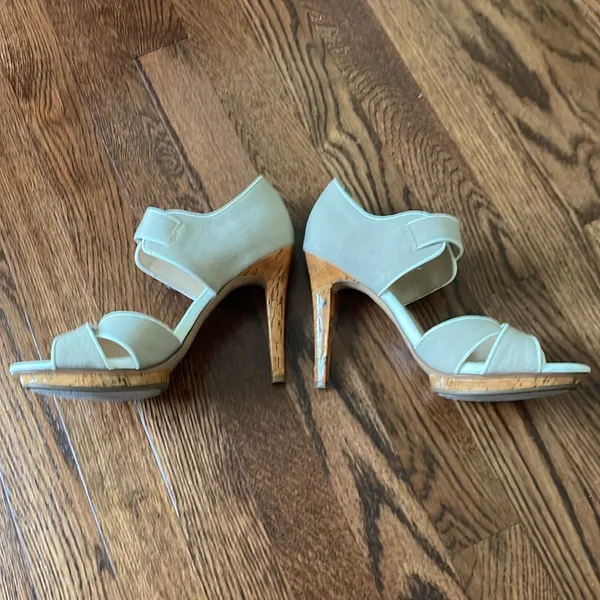 Marc Fisher 4in heels - Image 3