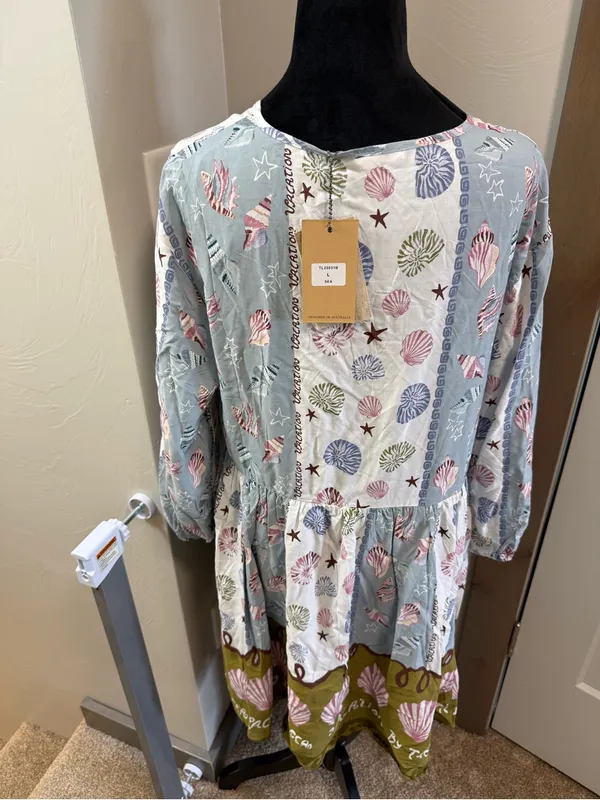 NWT‎ Label of Love Vacation by the Sea Shell Print Mini Dress Long Sleeve Tie Lg - Image 5