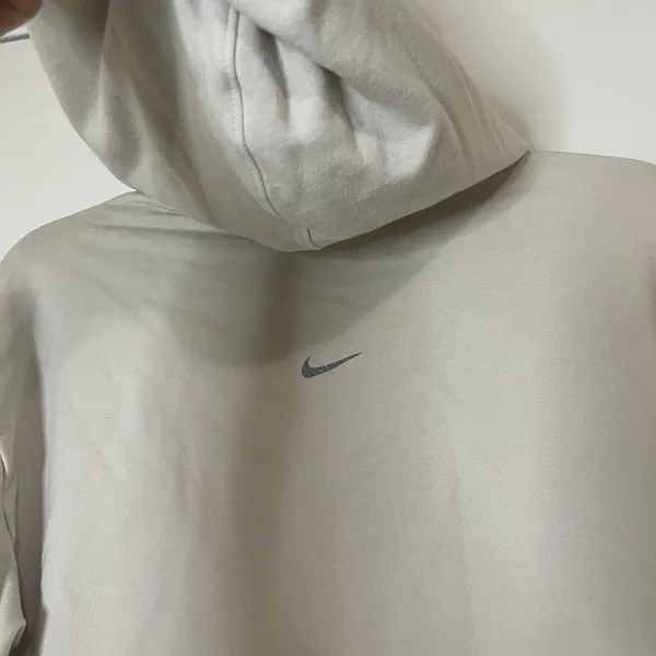 NIKE YOGA tan pullover cropped soft hoodie size small - Image 5