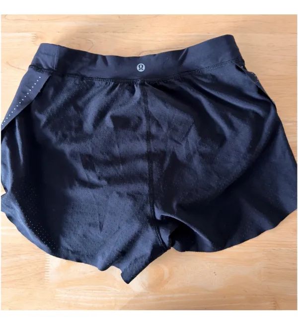 Lululemon Find Your Pace High-Rise Shorts - Image 3