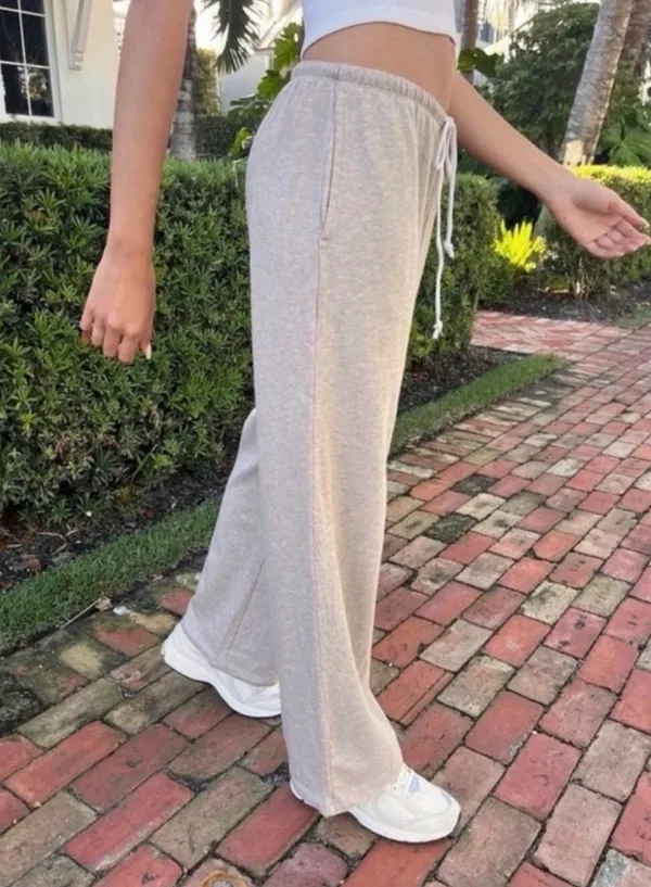 Brandy Melville Autumn Tie Sweatpants - Image 2