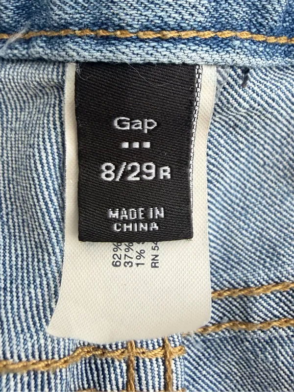 Gap Premium Curvy Straight Jeans Size 8/29R Medium Wash Pants - Image 3