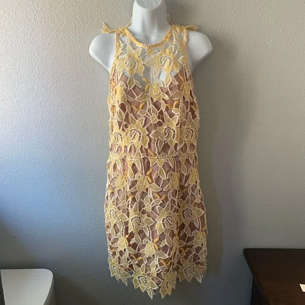 NBD Yellow Lace Mini Dress - Image 6