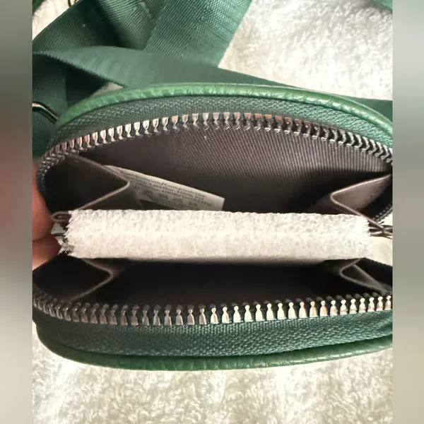 Green Synthetic Leather Crossbody Bag with Removable coin purse/or AirPods case - Image 9