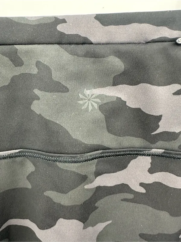 Athleta Women’s Camo Match Point Black Gray Skort Size Small - Image 5