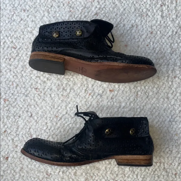 Patricia Nash Sabrina Perforated‎ Ankle Boot Italian Leather Black 7.5 - Image 4