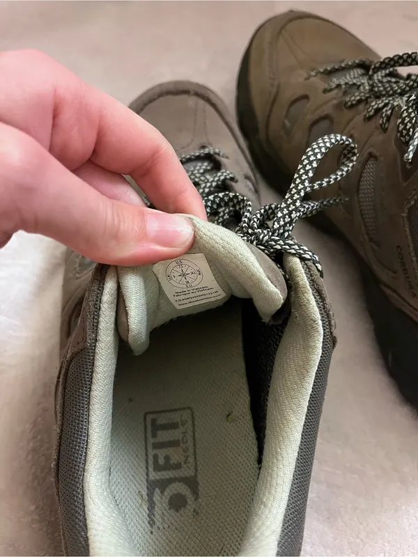 Women’s Oboz Sawtooth X Low B-DRY hiking size 7 - Image 9