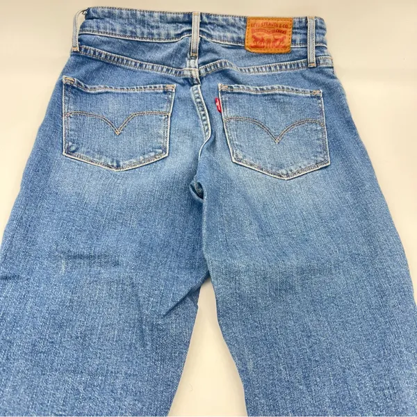 Levi's Women's High Rise Skinny Leg w/Cuffs Medium Wash Blue Jeans-Size 25 - Image 3