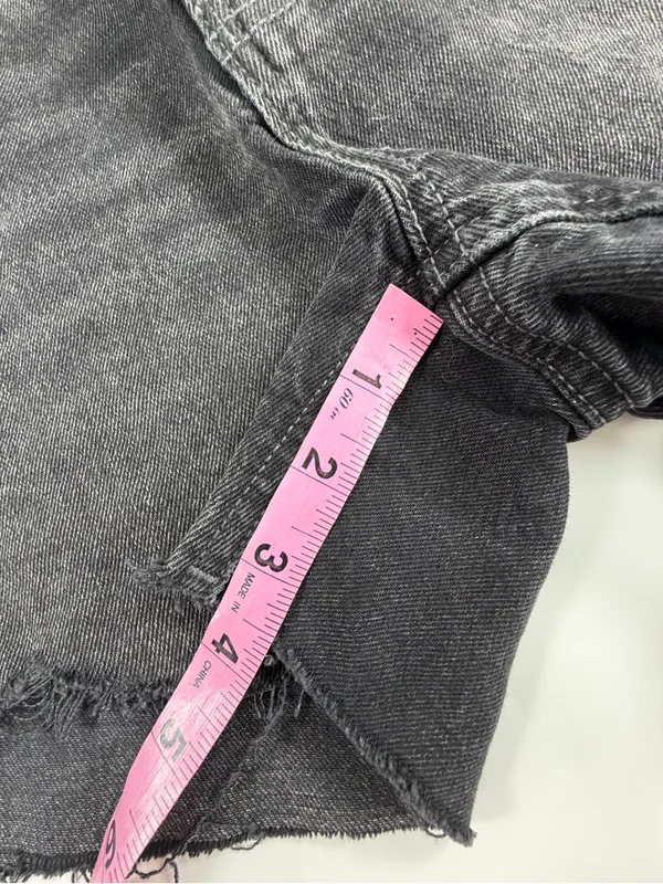 American Eagle Y2K Grunge Black Denim‎ Cutoff Shorts Distressed Raw Hem Womens 4 - Image 6