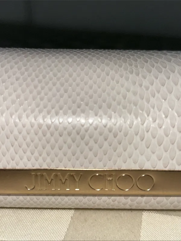 Jimmy Choo White Textured Eyewear Case with Gold Logo Bar - Image 2