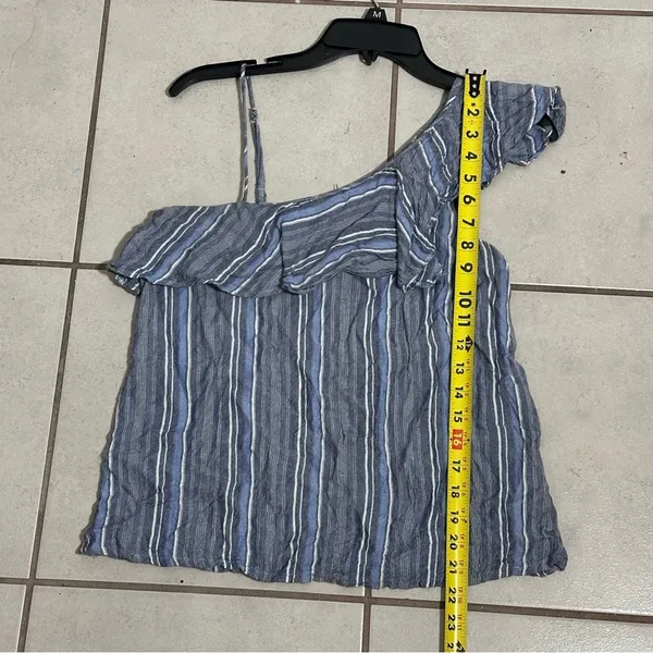 Hollister Women Blue Striped One-Shoulder‎ Blouse Ruffle size S - Image 6