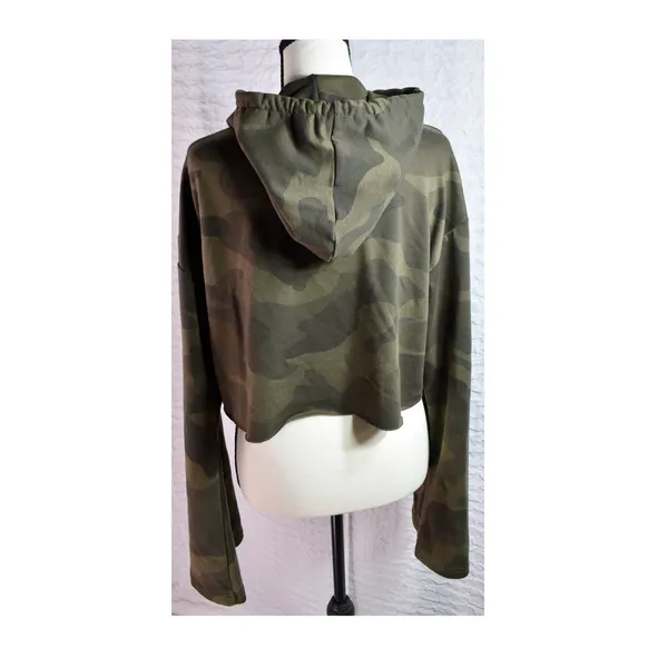 Tobi Womens Camo Cropped Hoodie Green Camouflage Bell Sleeve Pullover Small - Image 2