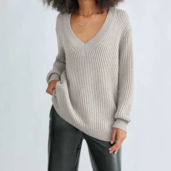 Aritzia Babaton Roger Sweater Size Small Merino Wool Gray Beige V Neck Luxury - Image 2