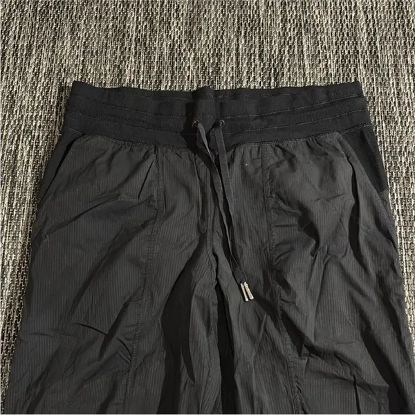 Lululemon Dance Studio Jogger *28” Swift Size 10 - Image 3