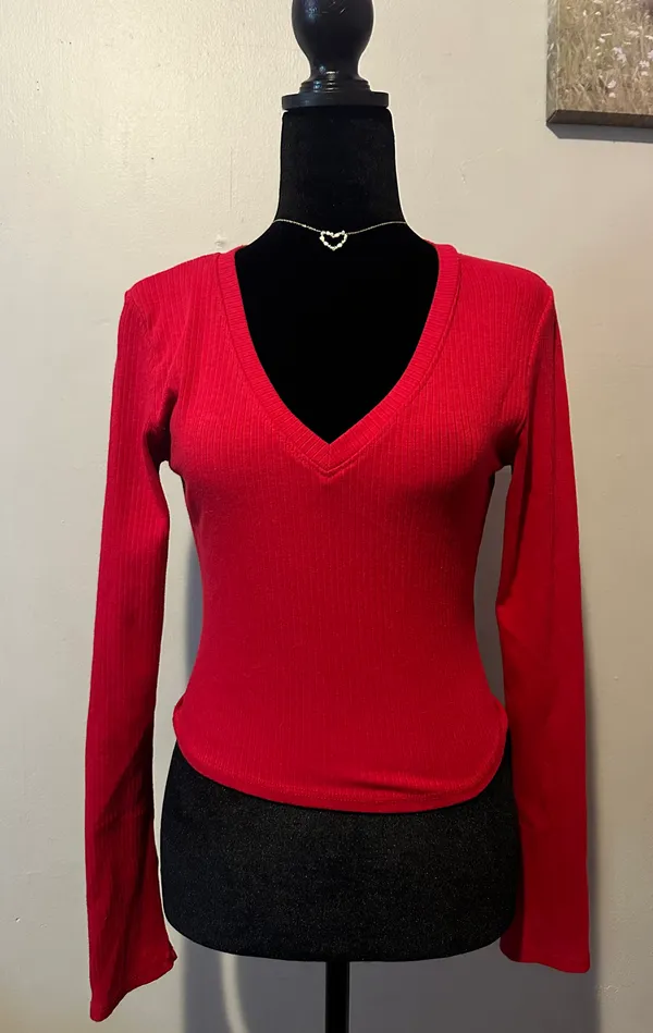Long Sleeve Crop Top - Image 4