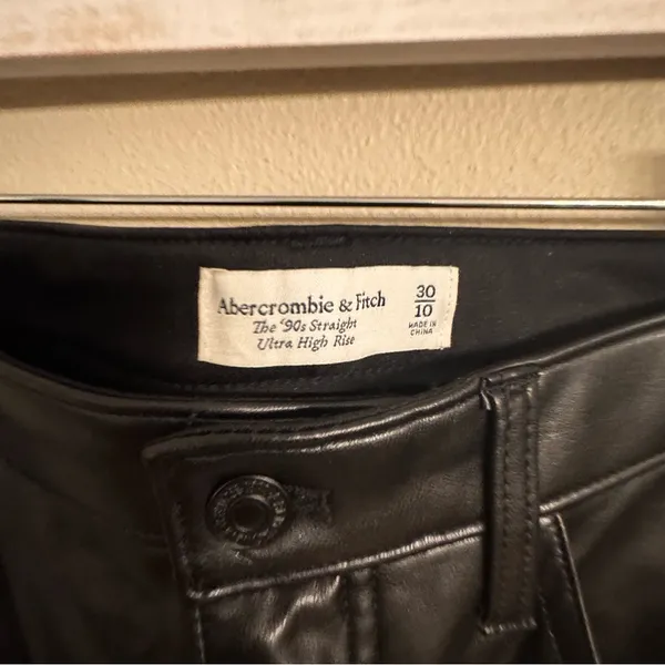 ABERCROMBIE & FITCH 90s Straight Ultra HR Pants‎ - Image 5