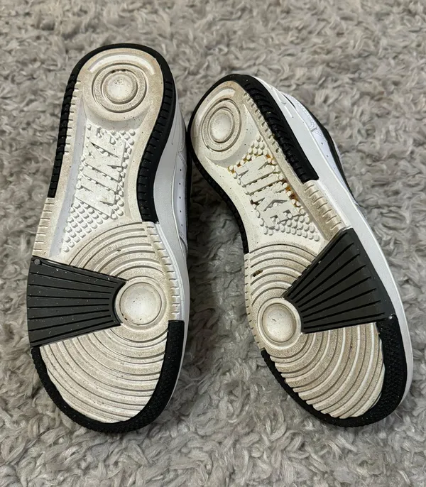 Gamma Force Shoes Sz 6 White & Black - Image 7