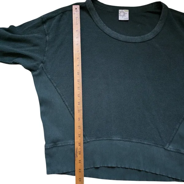OFFLINE By Aerie Wow! Waffle Knit Oversized Long Sleeve Size S Tshirt Dark Green - Image 13