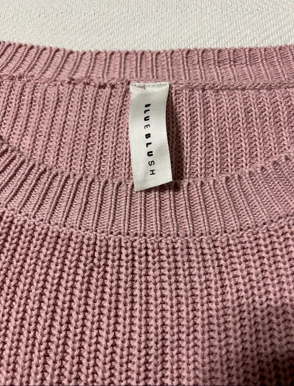 Blue Blush Cropped Sweater - Image 3