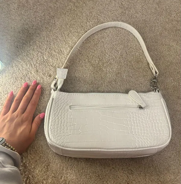 White Purse - Image 4