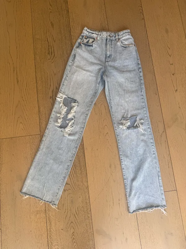 Garage Light Blue Distressed Straight Leg Jeans - Image 3