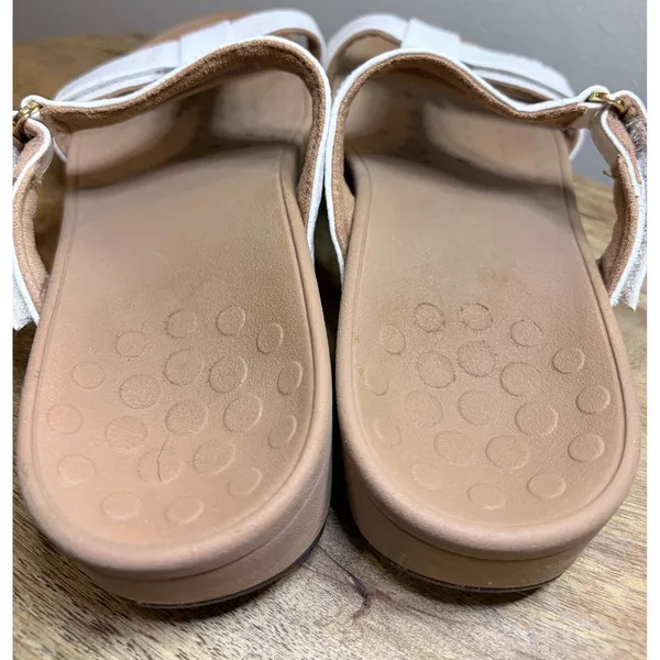 Vionic Ellie White Snake Embossed T-Strap Wedge Orthotic Sandals 7 - Image 8