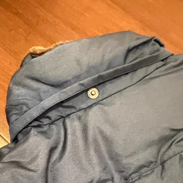 Eddie Bauer Navy Puffer Jacket with Fur - Image 8