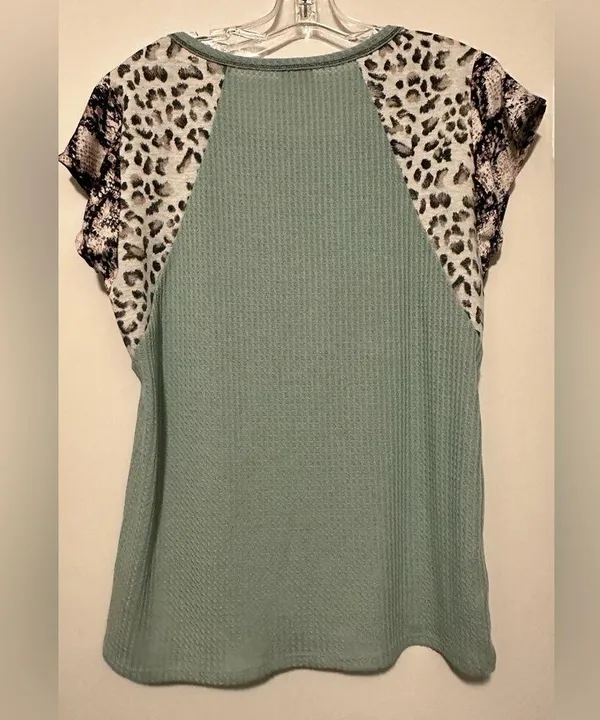 Bibi sage green Ribbed Knit Top with Multiprint Short Sleeves size L Size L - Image 3