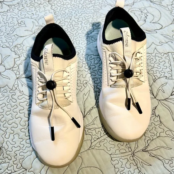 CLOVE Classic Fluid Resistant Nursing Sneaker Shoes CL003 Brilliant White W 7.5 - Image 13