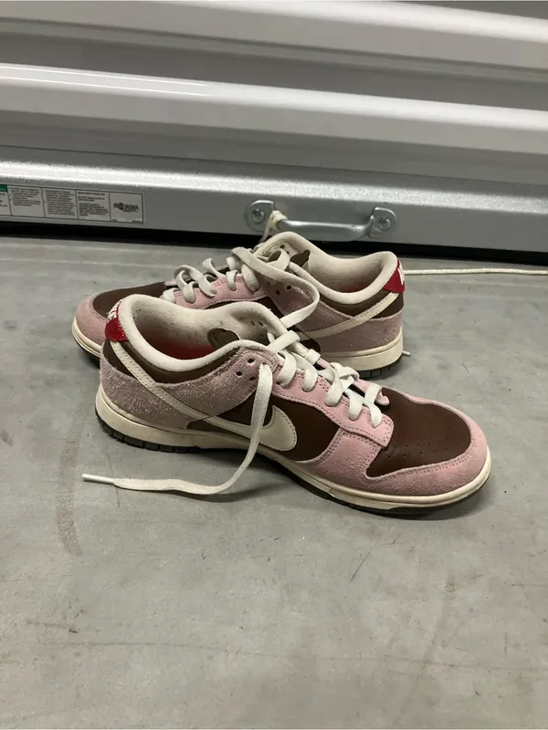 NIKE Women's Dunk Low Neapolitan Shoes Size 10 - Image 4