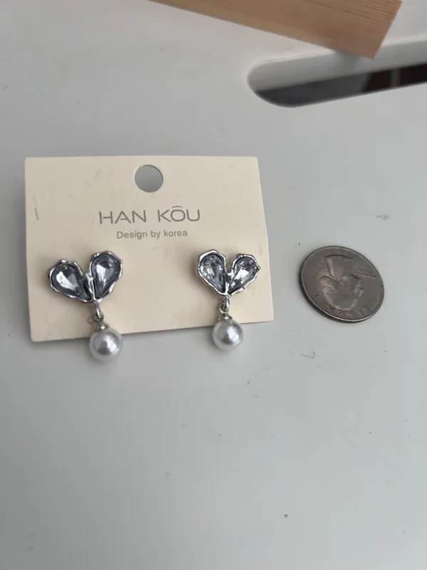 925 Silver Heart Pearl Earrings - Image 4